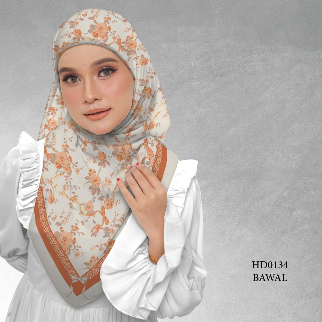 Tudung Bawal (Square Hijab) in HD0134