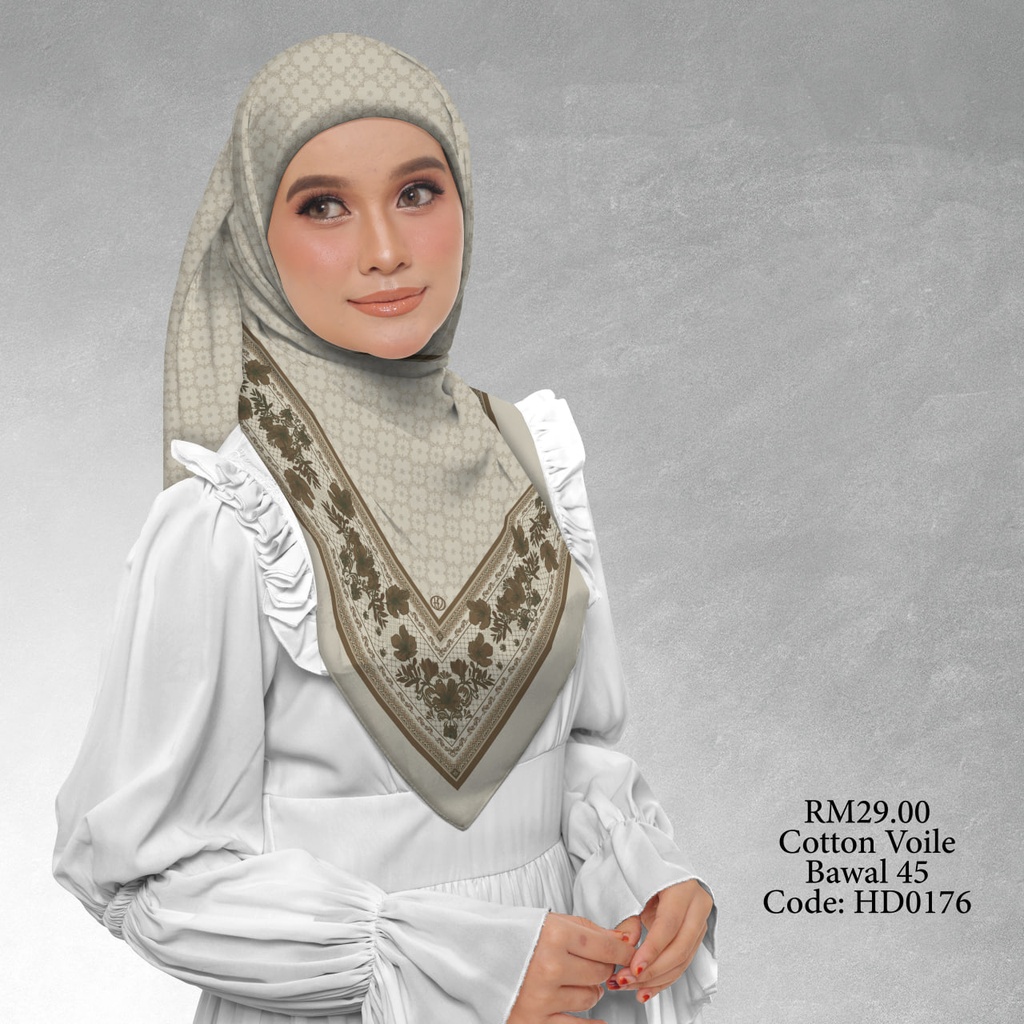 Tudung Bawal (Square Hijab) in HD0176