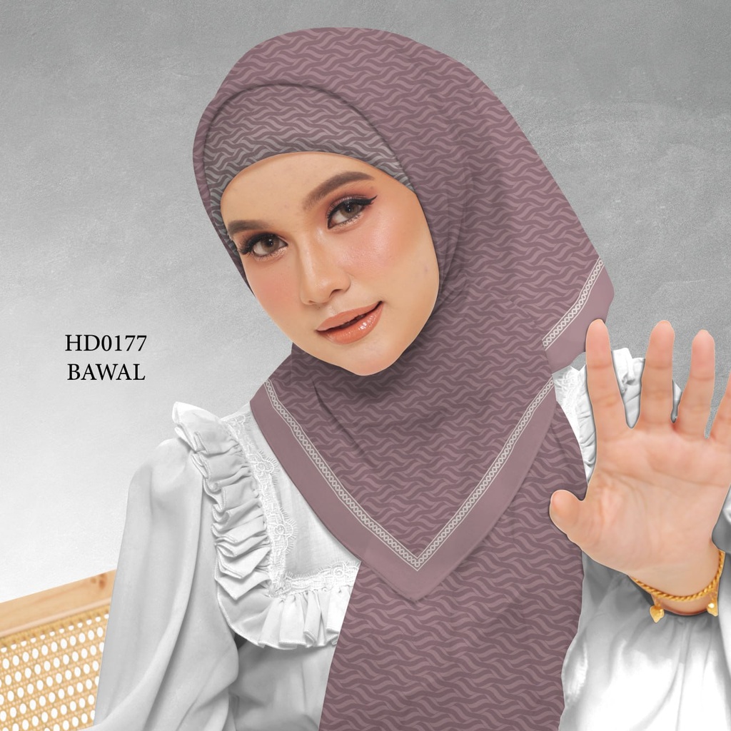 Tudung Bawal (Square Hijab) in HD0177