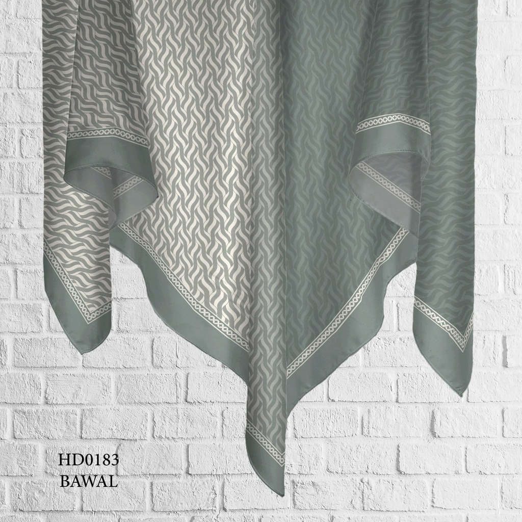 Tudung Bawal (Square Hijab) in HD0183